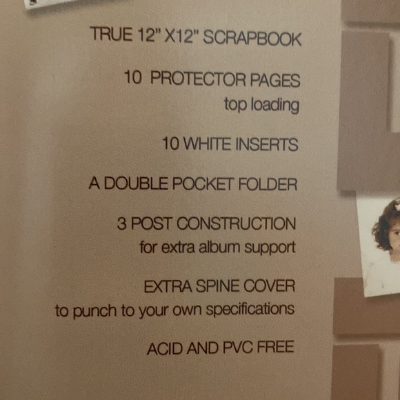 “We Are Family” Scrapbook with 12x12 pages New in Plastic - Picture 4 of 4